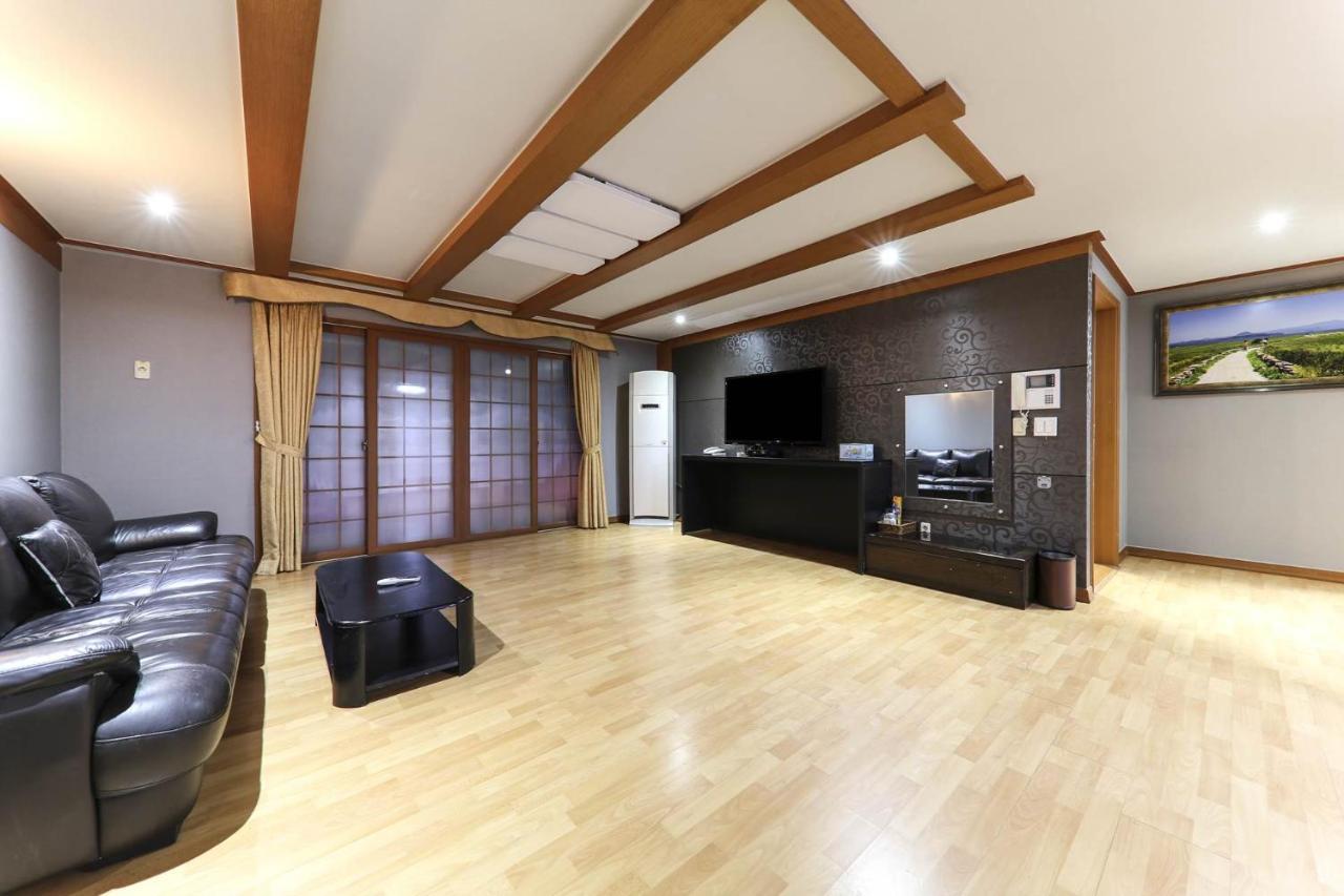 Major Hotel Jeju Extérieur photo