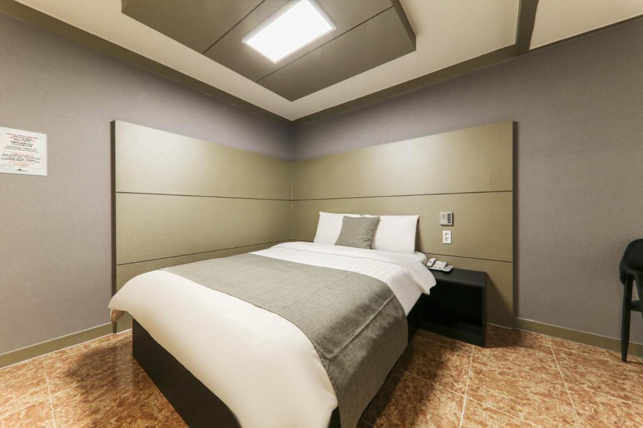 Major Hotel Jeju Extérieur photo